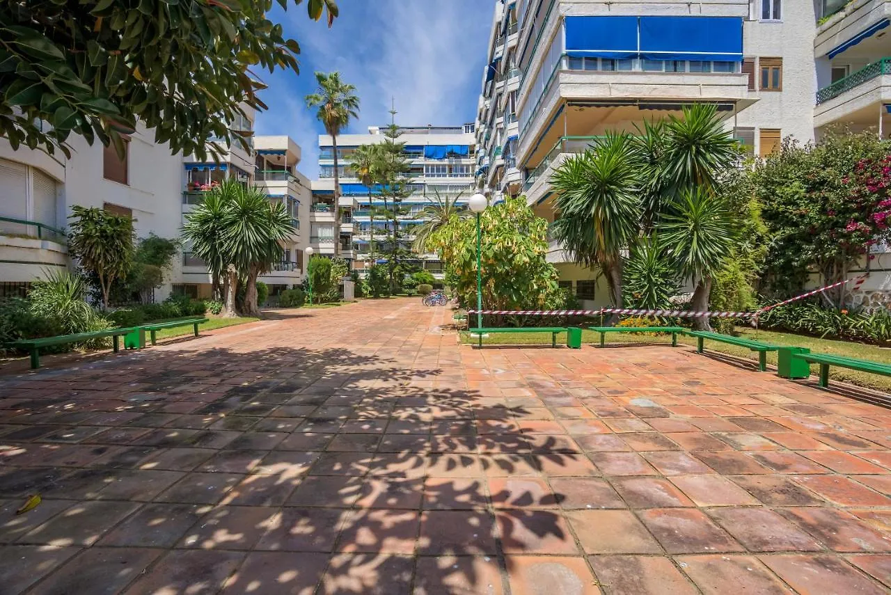 Sur Suites Pauli Fuengirola Apartmán